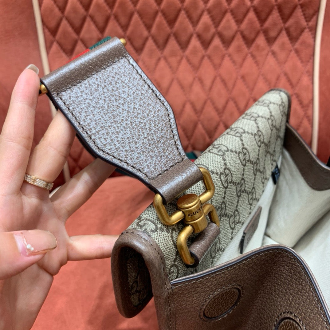 구찌 네오 빈티지 스몰 메신져백