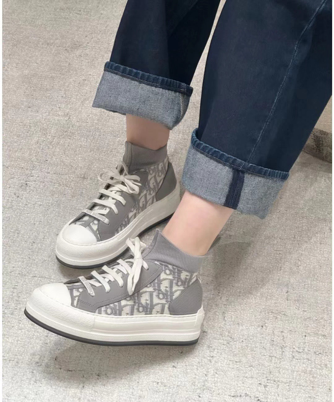 디올 워크엔디올 플랫폼 테크니컬 메시 스니커즈