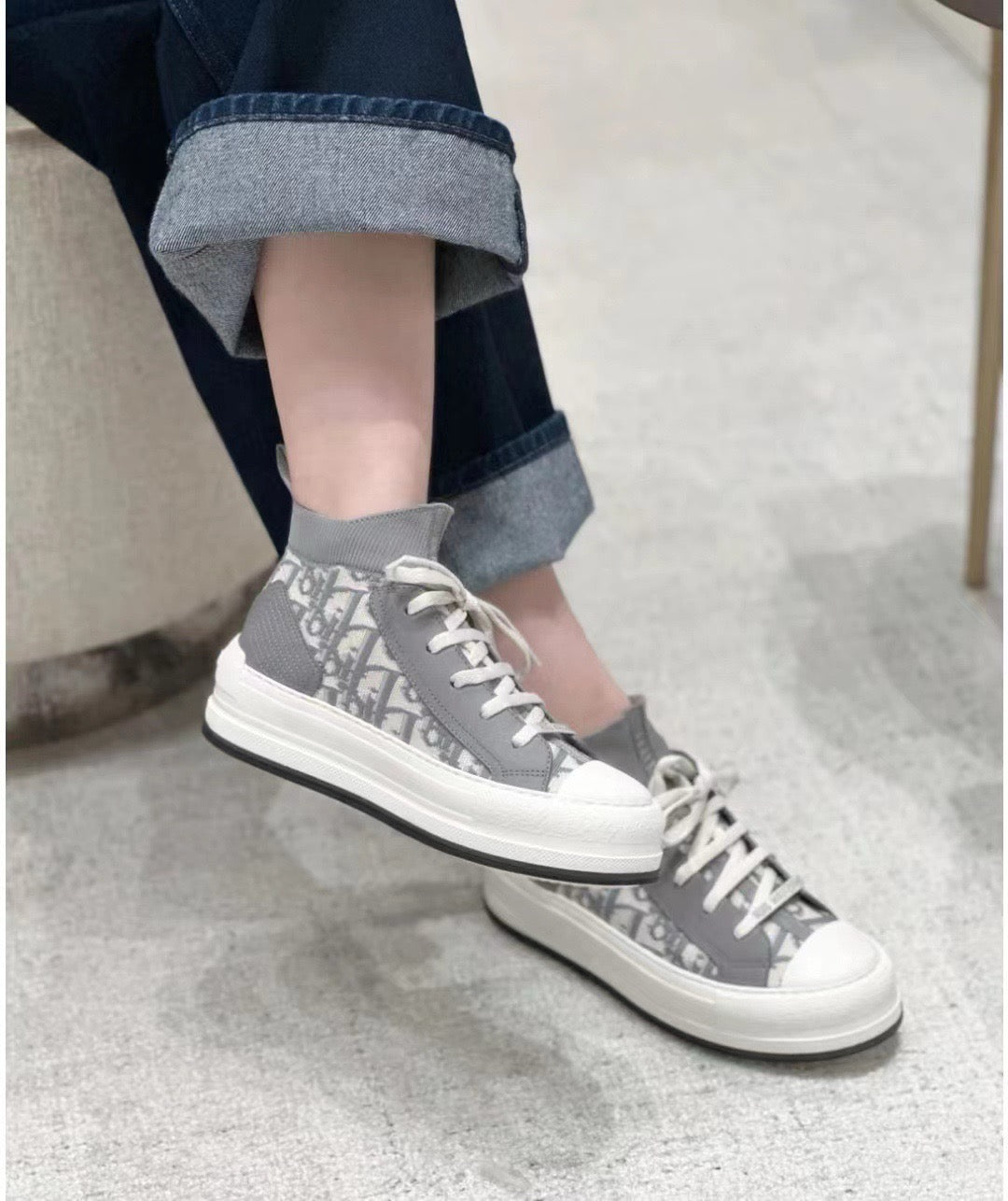 디올 워크엔디올 플랫폼 테크니컬 메시 스니커즈