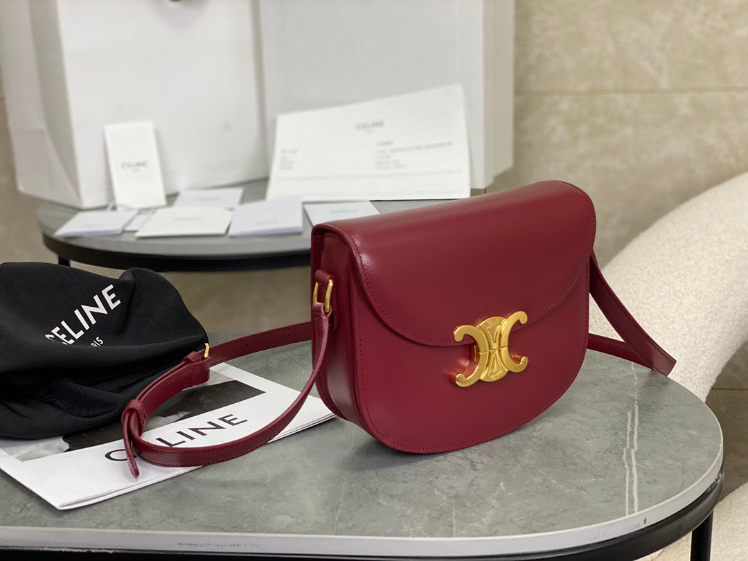 셀린느 트리옹프 틴 베사체 숄더백