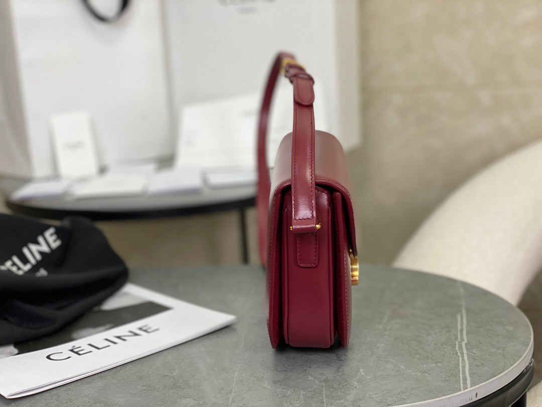 셀린느 트리옹프 틴 베사체 숄더백