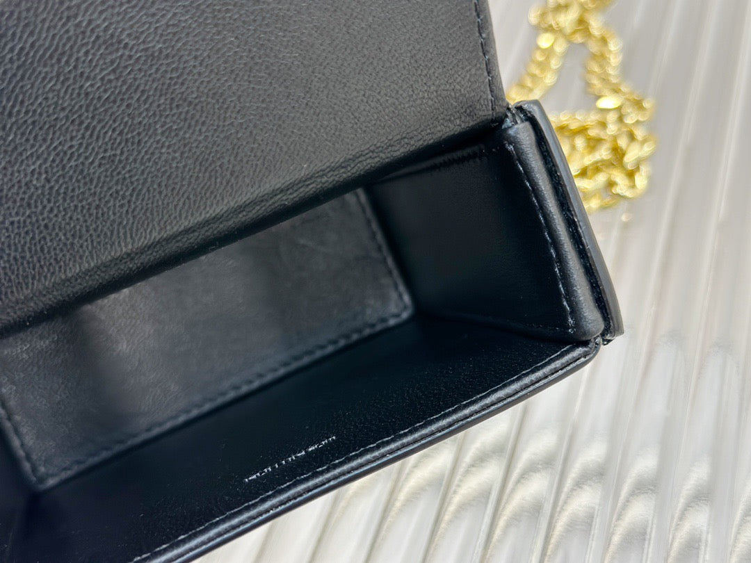 셀린느 트리옹프 미니 박스백