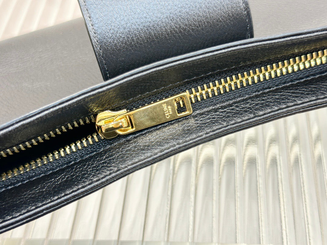 셀린느 윌튼 트리옹프 클러치 숄더백