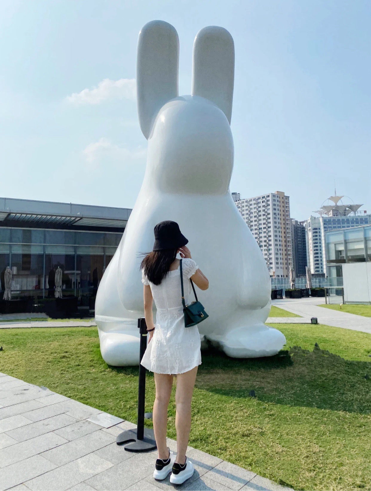 알렉산더맥퀸 오버사이즈 오버솔 스니커즈