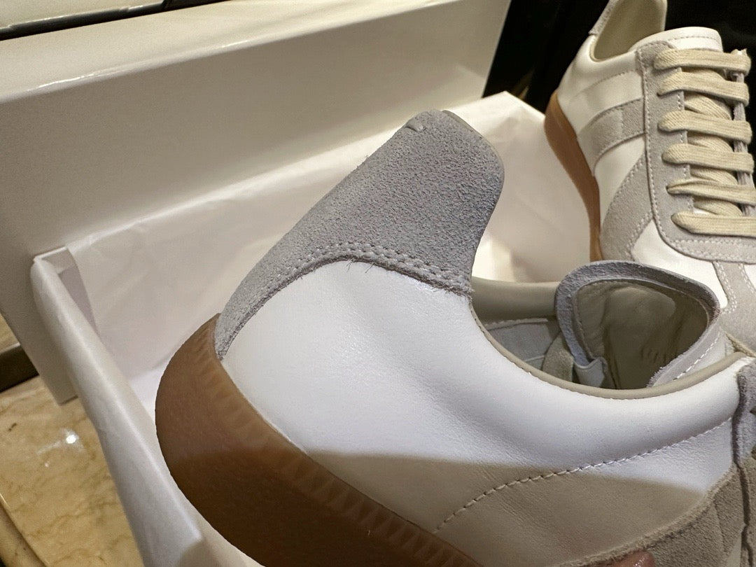 메종 마르지엘라 독일군 스니커즈