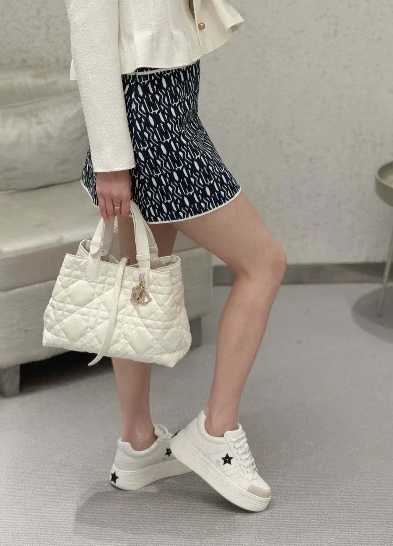 디올 스타 플랫폼 스니커즈