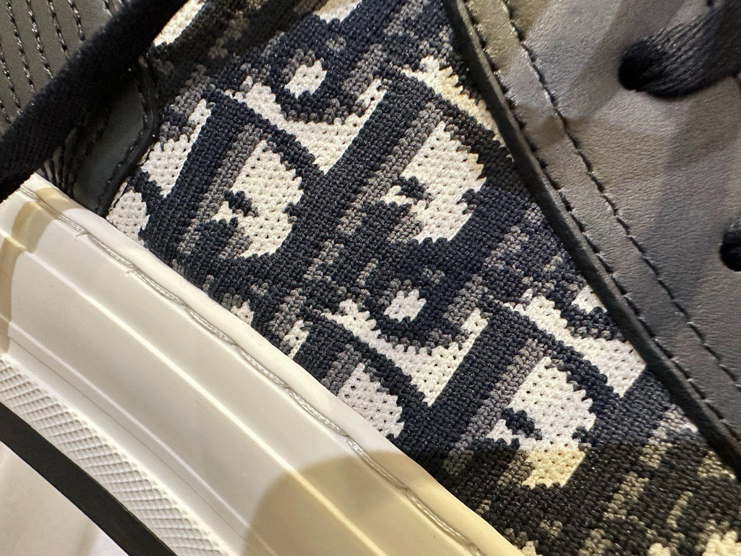 디올 워크엔디올 플랫폼 테크니컬 메시 스니커즈