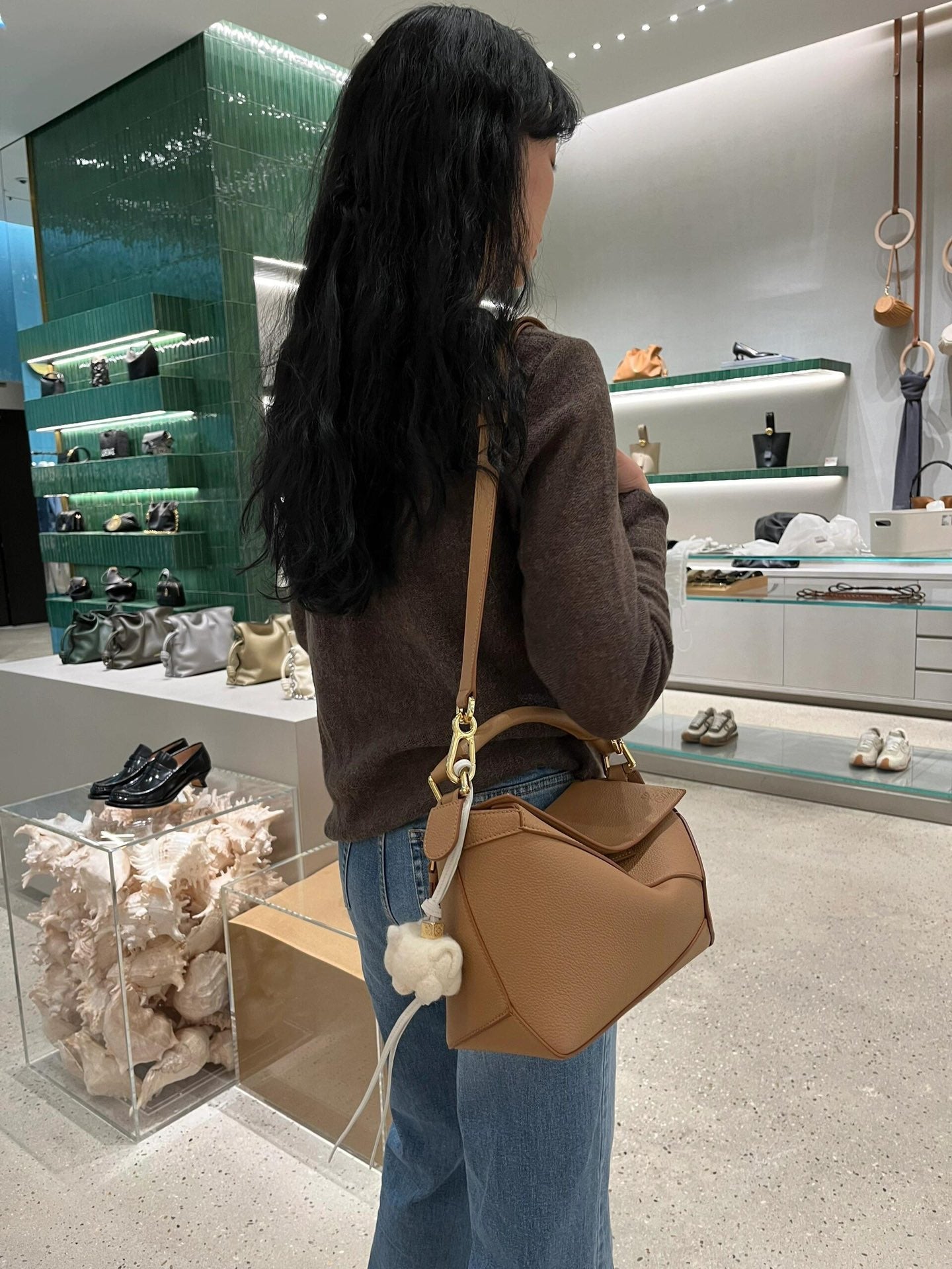 로에베 퍼즐백 스몰