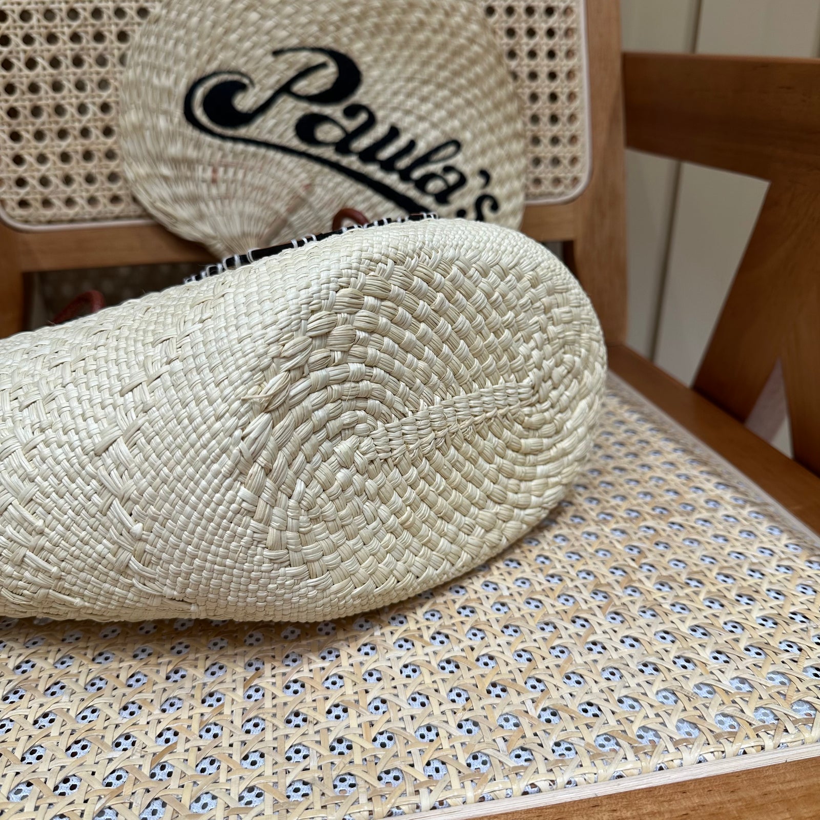 로에베 아나그램 바스켓 라피아 토트백