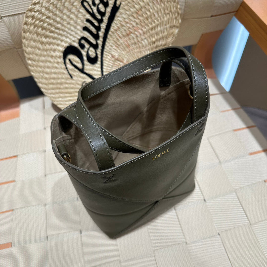 로에베 퍼즐 폴드 토트백 미니