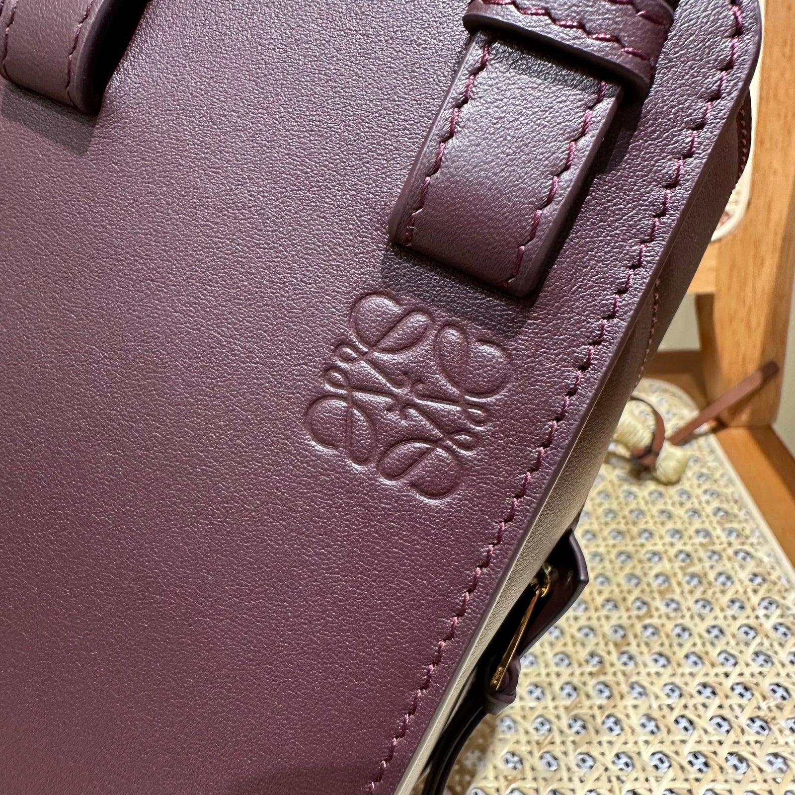 로에베 해먹 슬라이스백