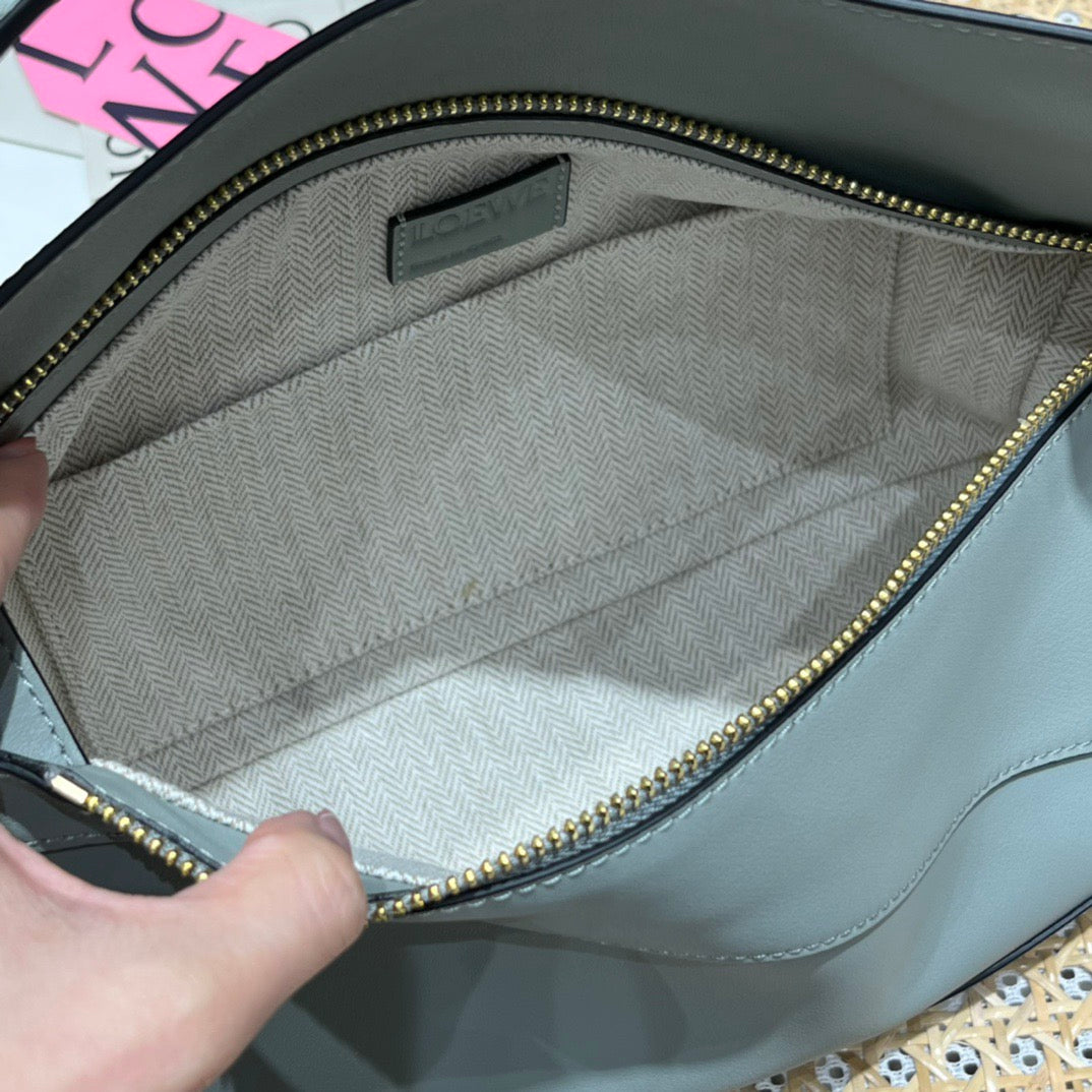 로에베 퍼즐 호보백