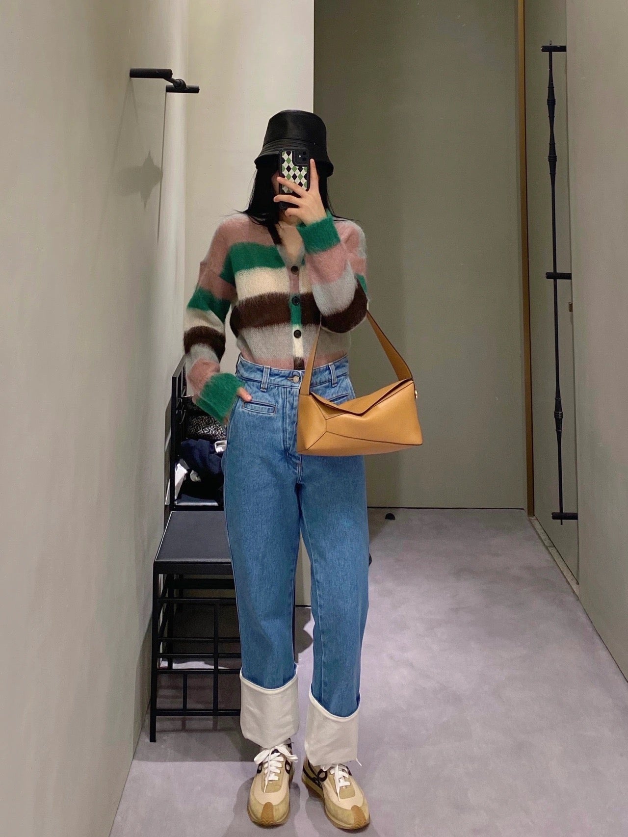 로에베 퍼즐 호보백