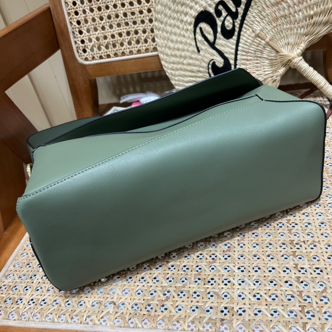 로에베 퍼즐 호보백