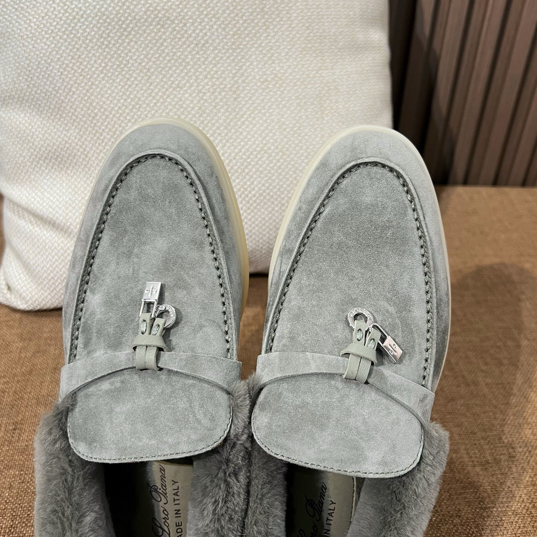 로로피아나 퍼 썸머워크 로퍼