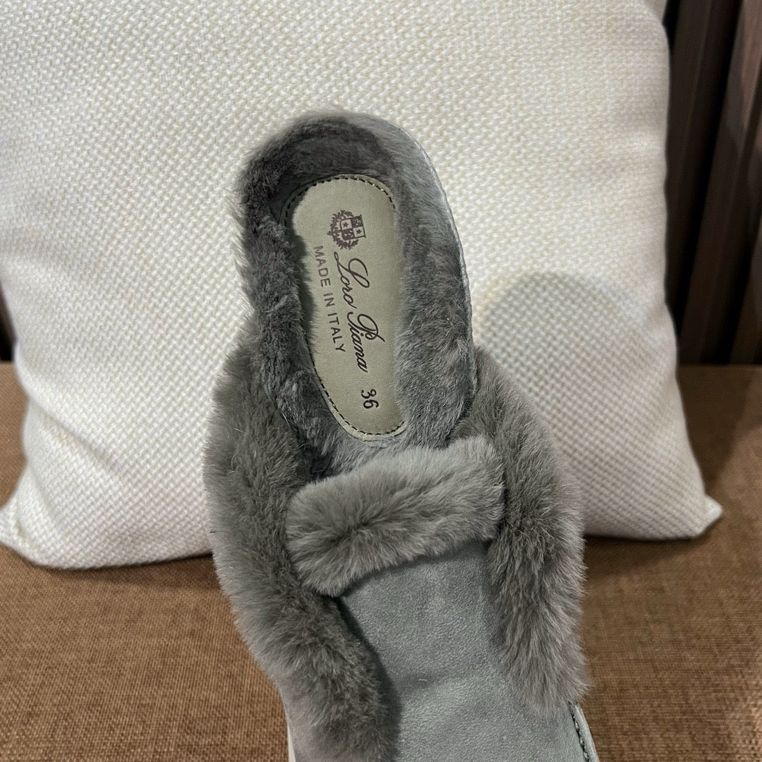 로로피아나 퍼 산토니 앵클 부츠