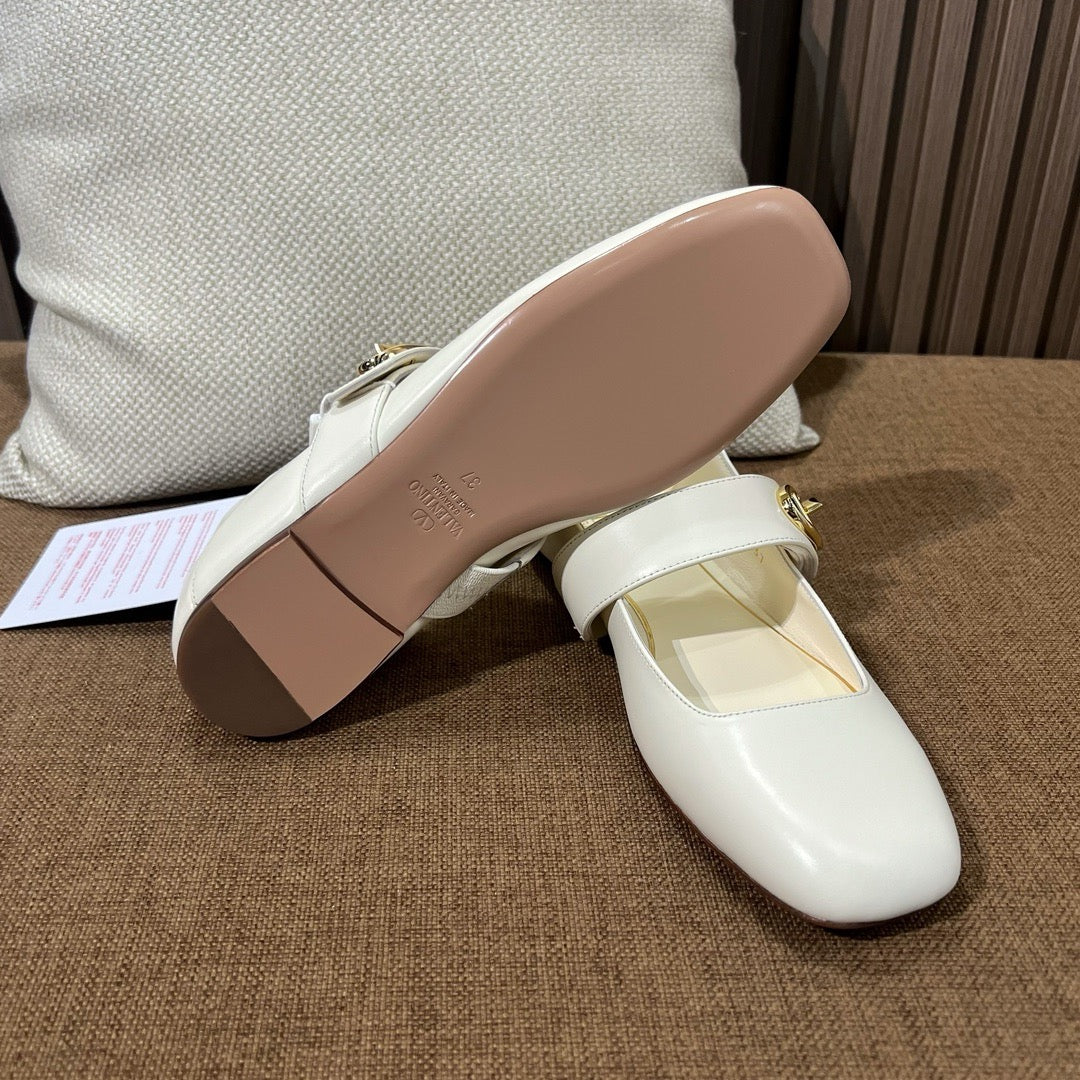 발렌티노 가라바니 발레리나 메리제인 플랫