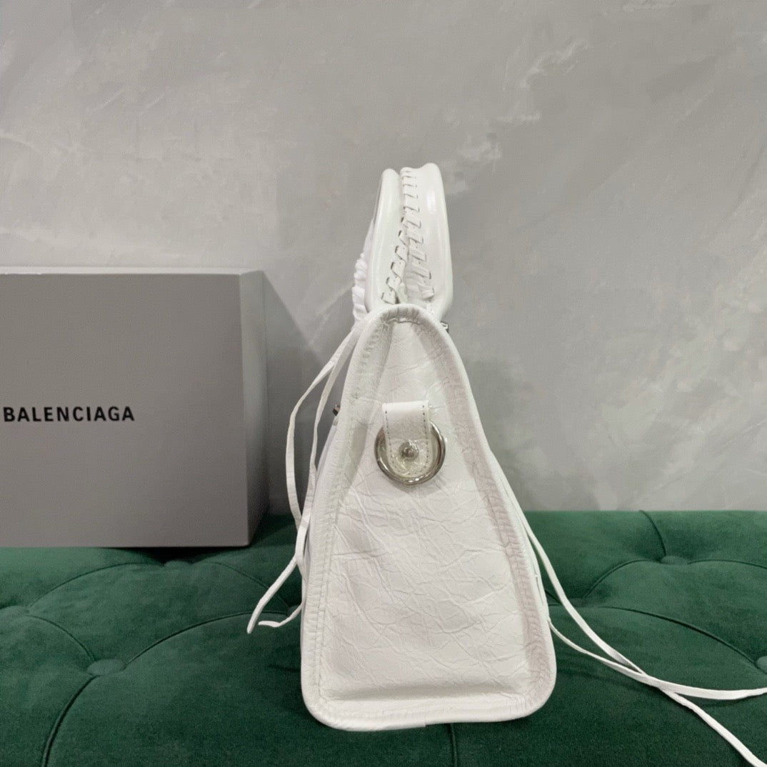 발렌시아가 르 시티백 미디움 (화이트)