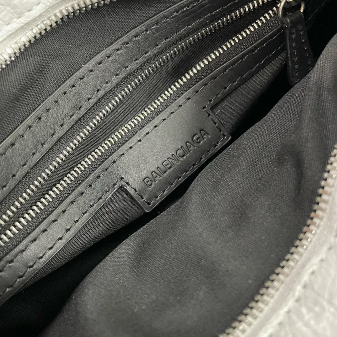 발렌시아가 르 시티백 미디움 (화이트)