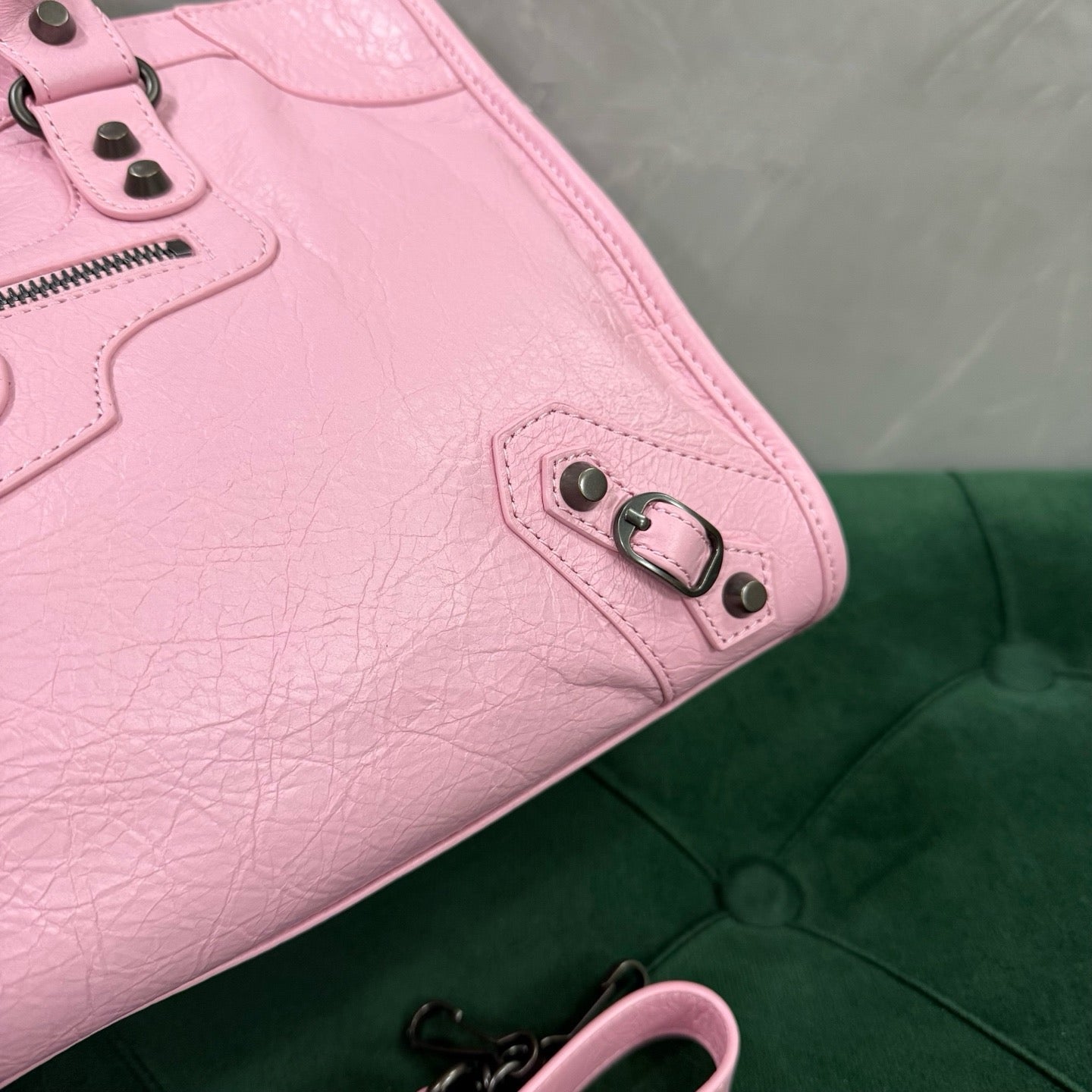 발렌시아가 르 시티백 미디움 (핑크)