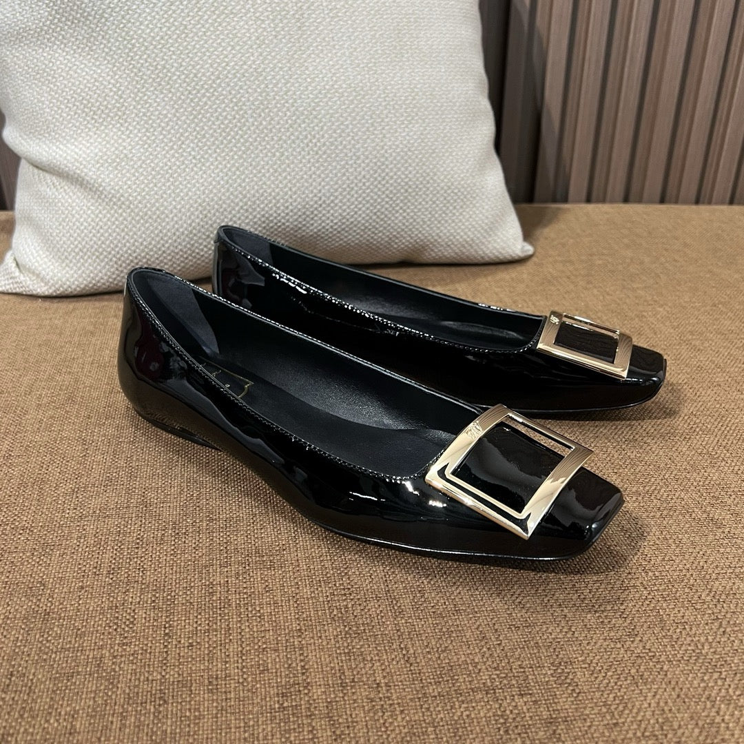 로저비비에 트럼펫 메탈 플랫 슈즈