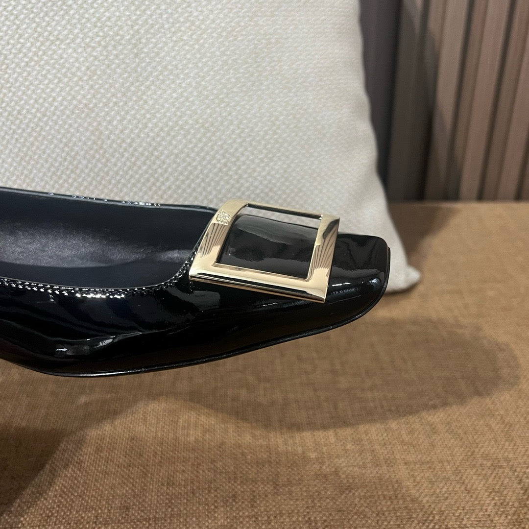 로저비비에 트럼펫 메탈 플랫 슈즈