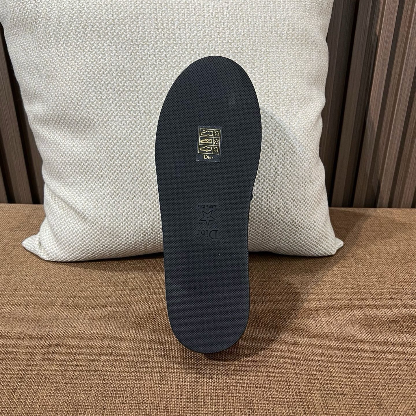 디올 디웨이 플랫폼 뮬
