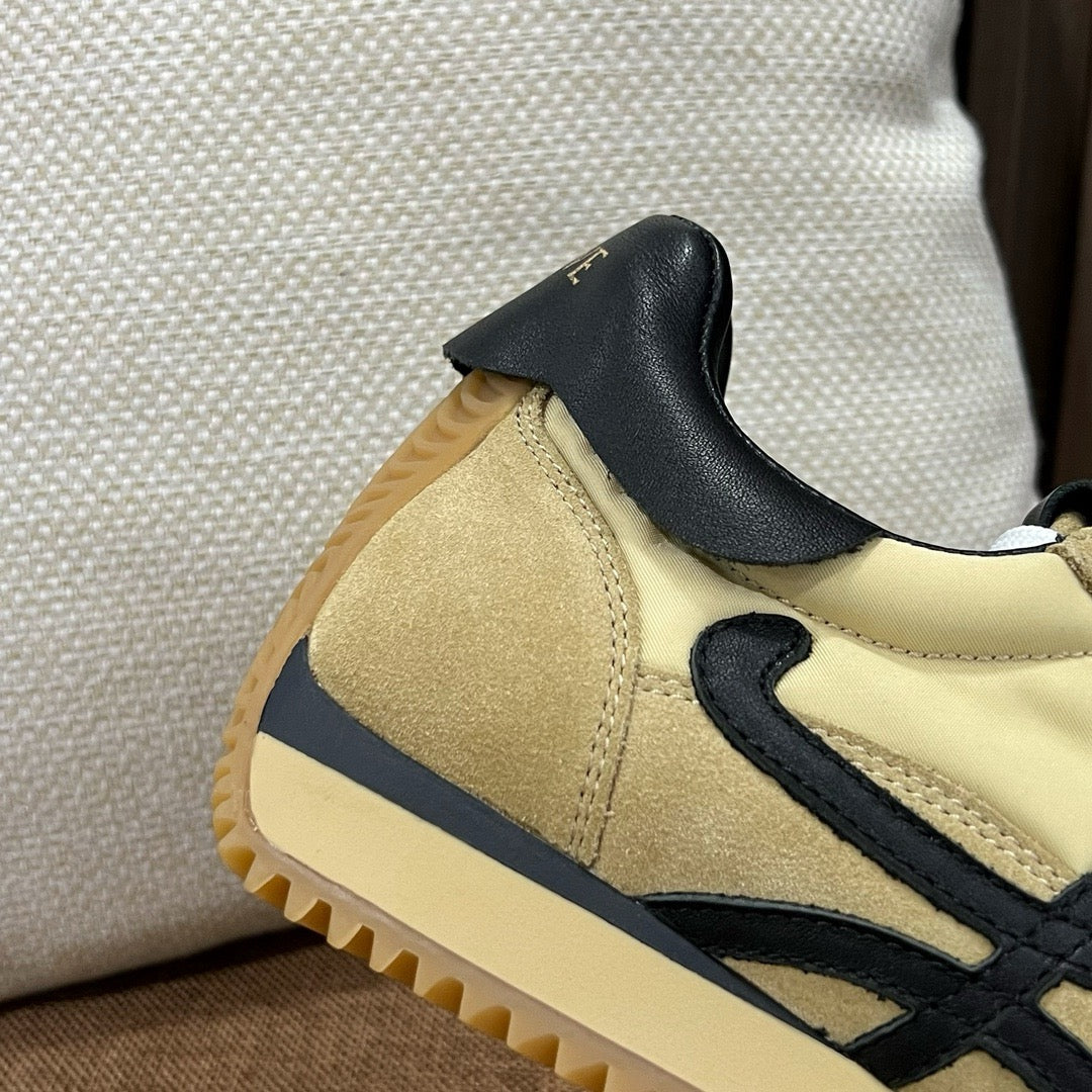 로에베 플로우 러너 스니커즈