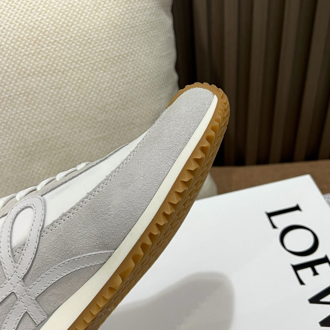 로에베 플로우 러너 스니커즈