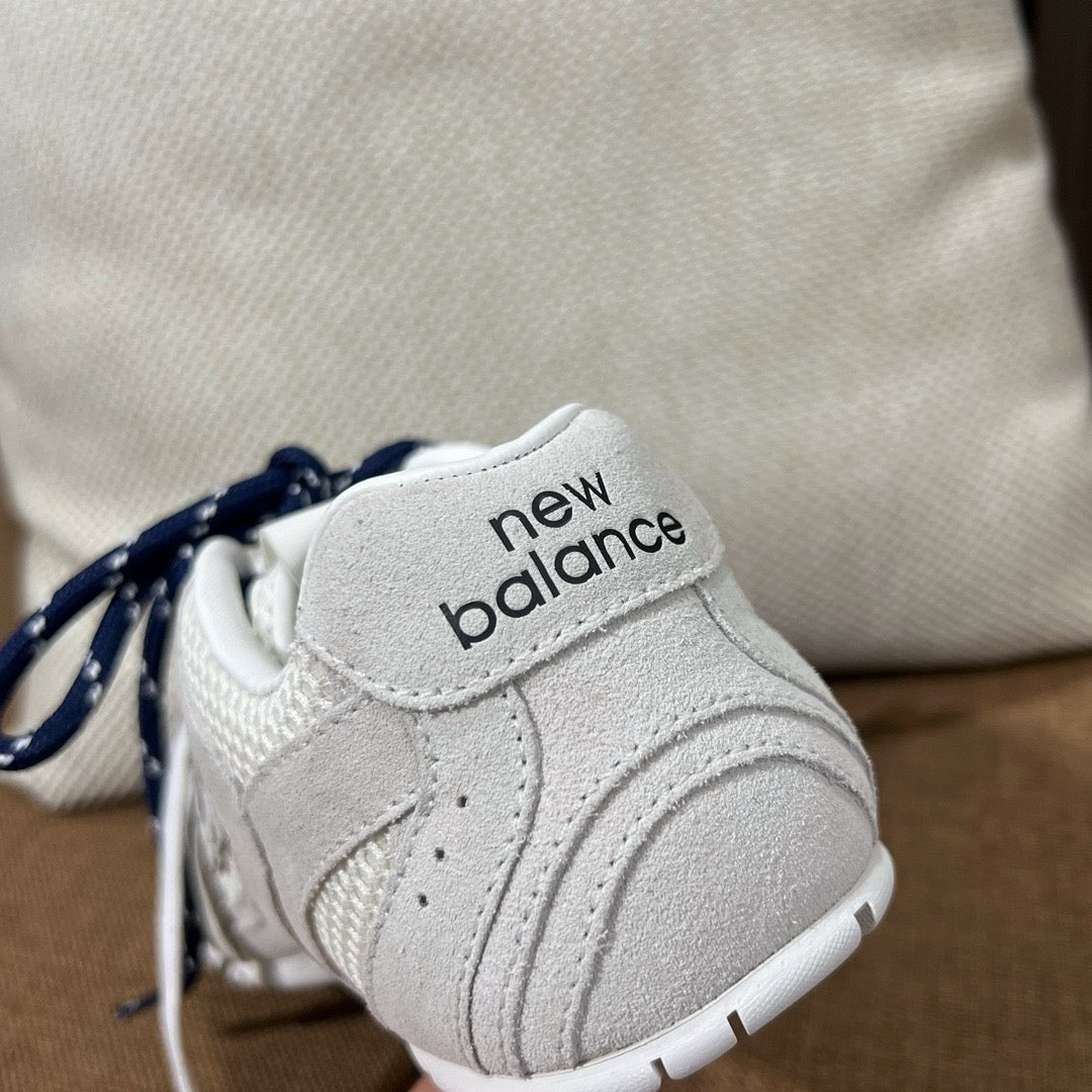 미우미우 X 뉴발란스 530 SL 메쉬 스니커즈