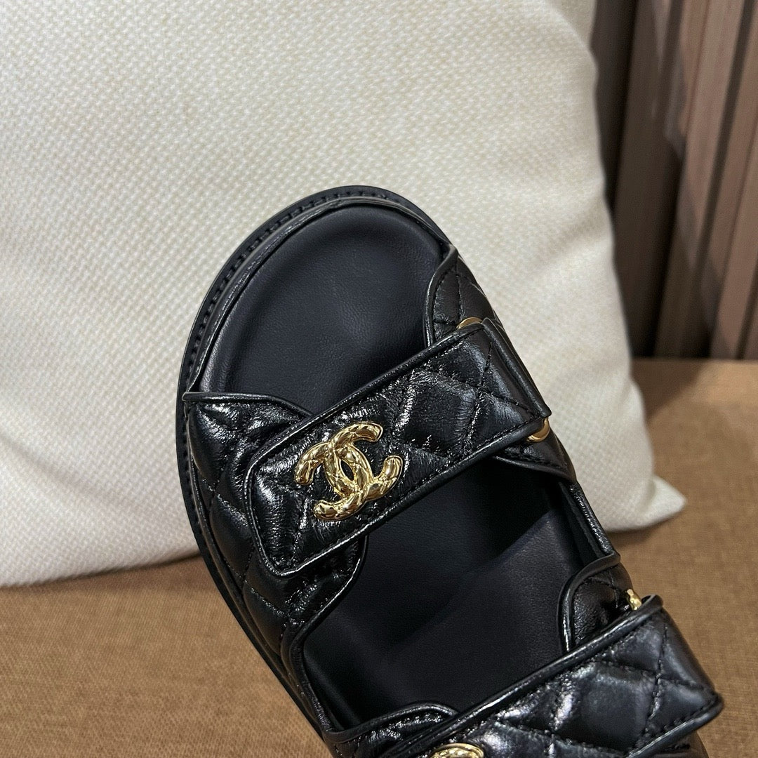 샤넬 크럼플드 샌들