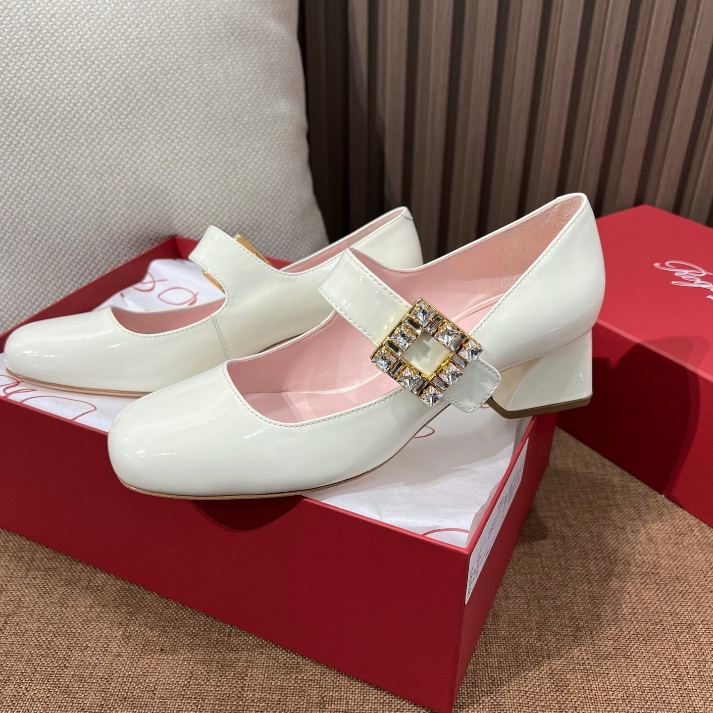 로저비비에 트레 비비에 스트라스 펌프스