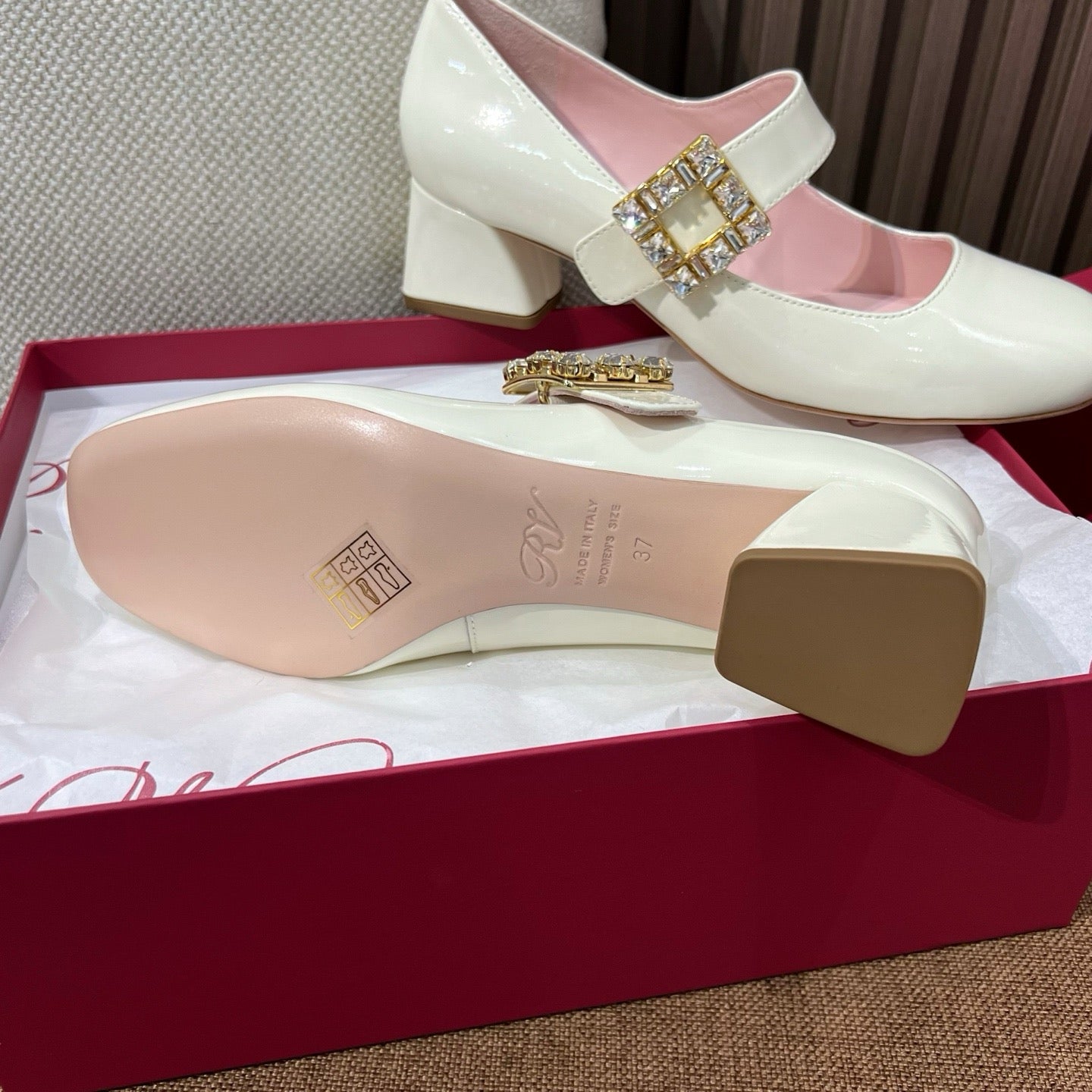 로저비비에 트레 비비에 스트라스 펌프스