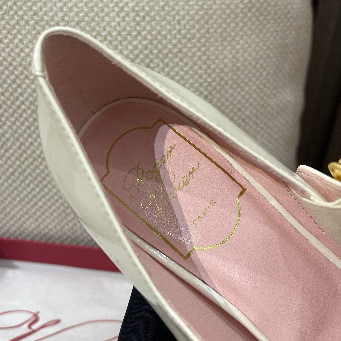 로저비비에 트레 비비에 스트라스 펌프스