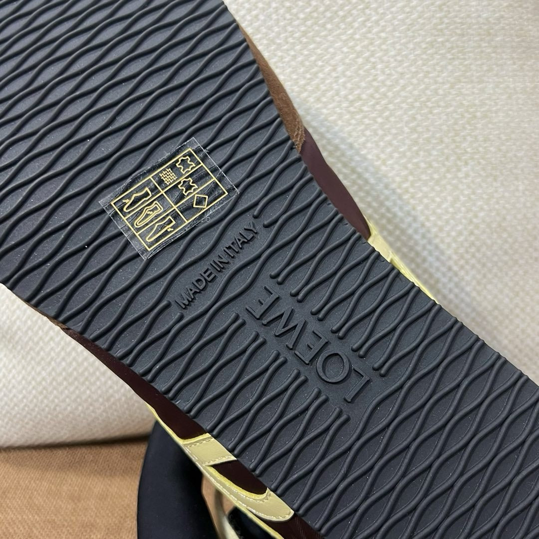 로에베 발레 러너 2.0 스니커즈