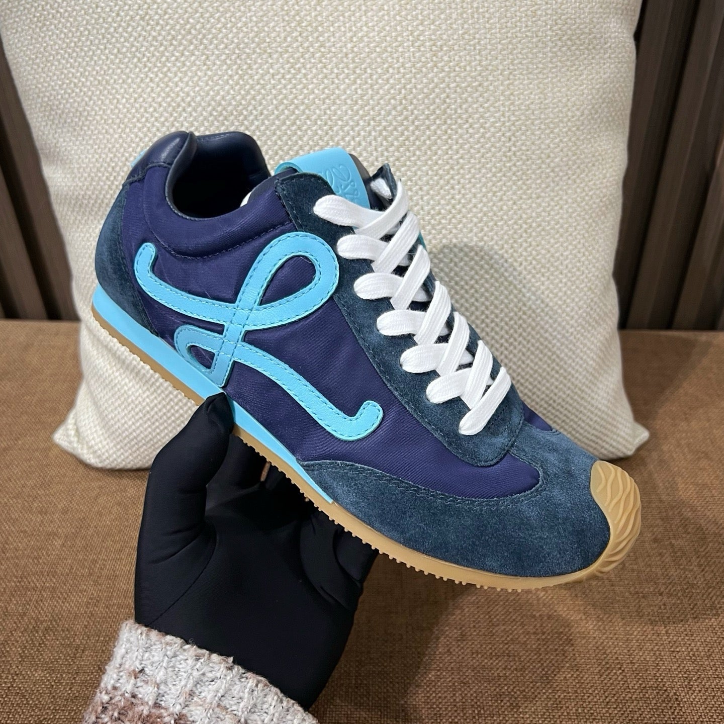 로에베 발레 러너 2.0 스니커즈