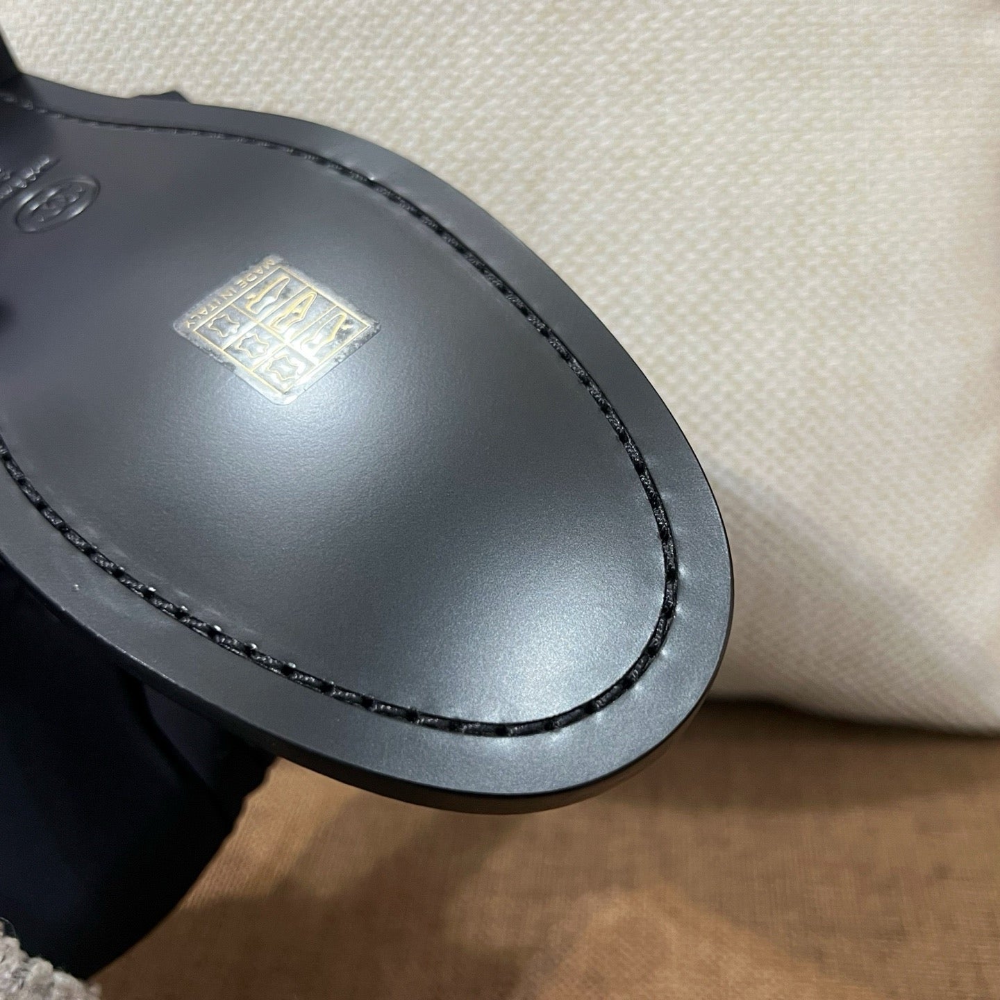 샤넬 큐빅 CC 로고  슬링백 로퍼