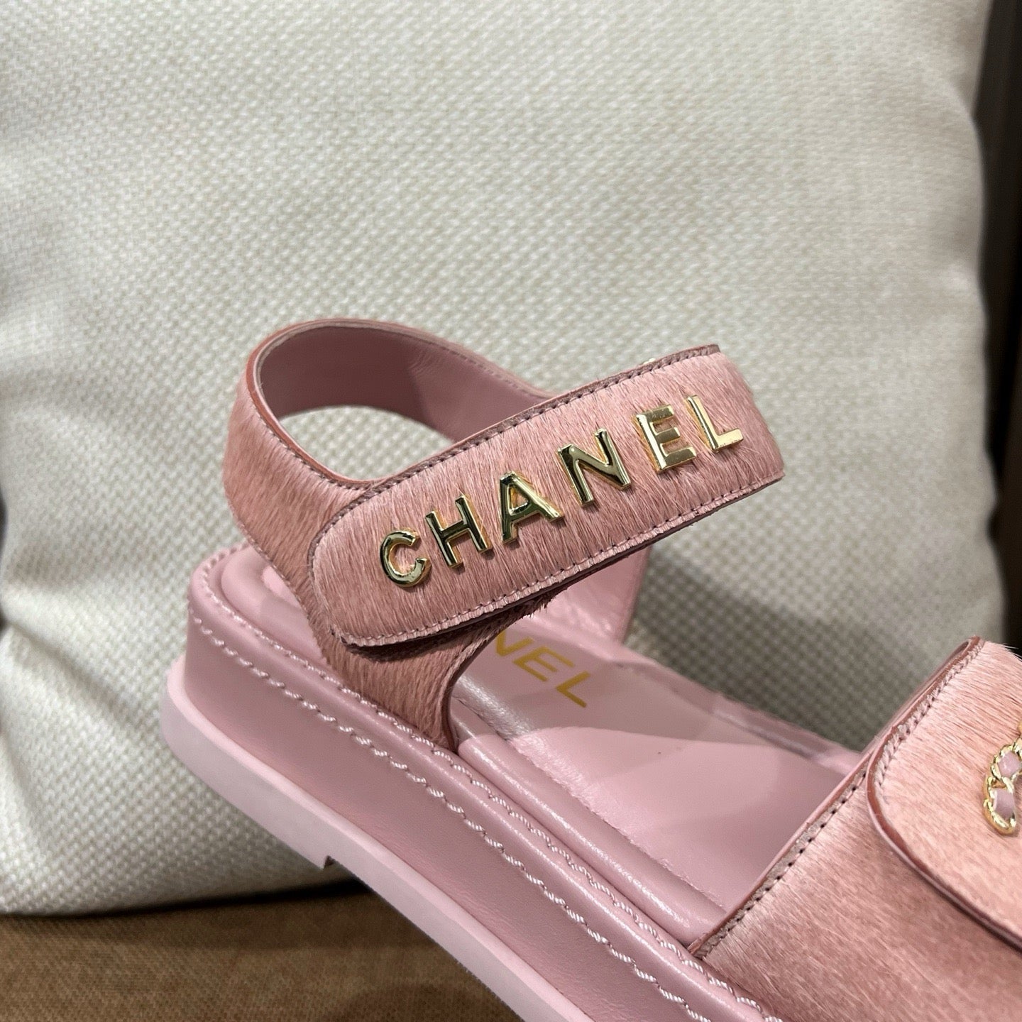 샤넬 CC 로고 샌들