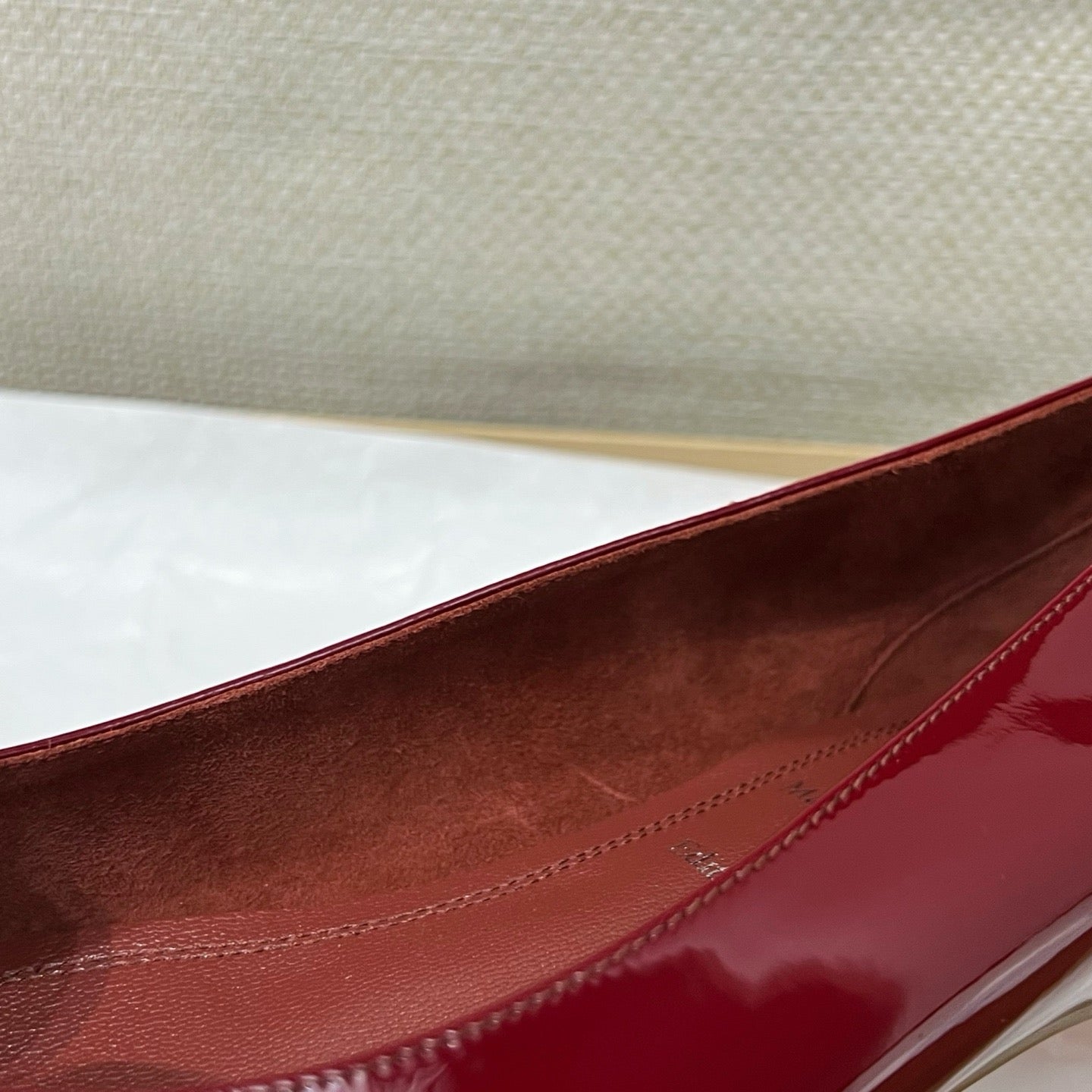 메종 마르지엘라 X 크리스찬 루부탱 플랫 슈즈