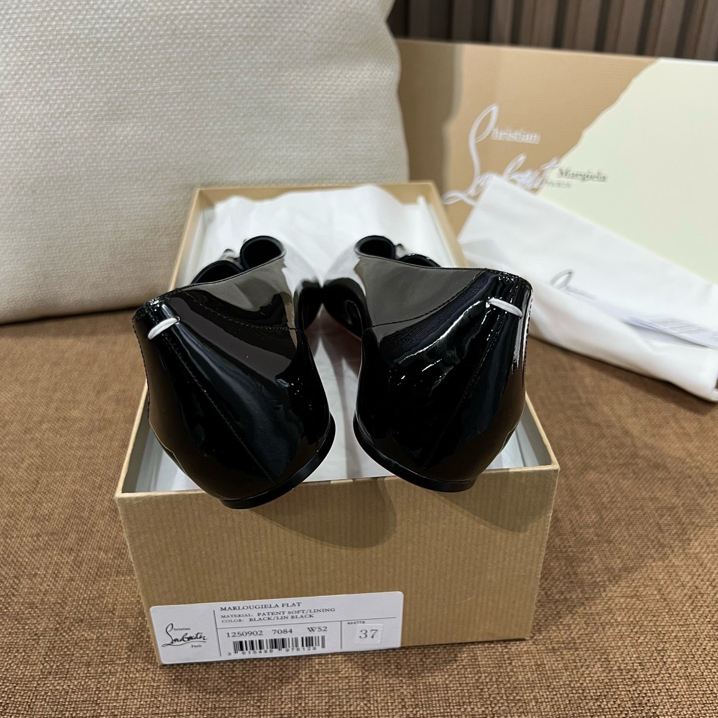 메종 마르지엘라 X 크리스찬 루부탱 플랫 슈즈