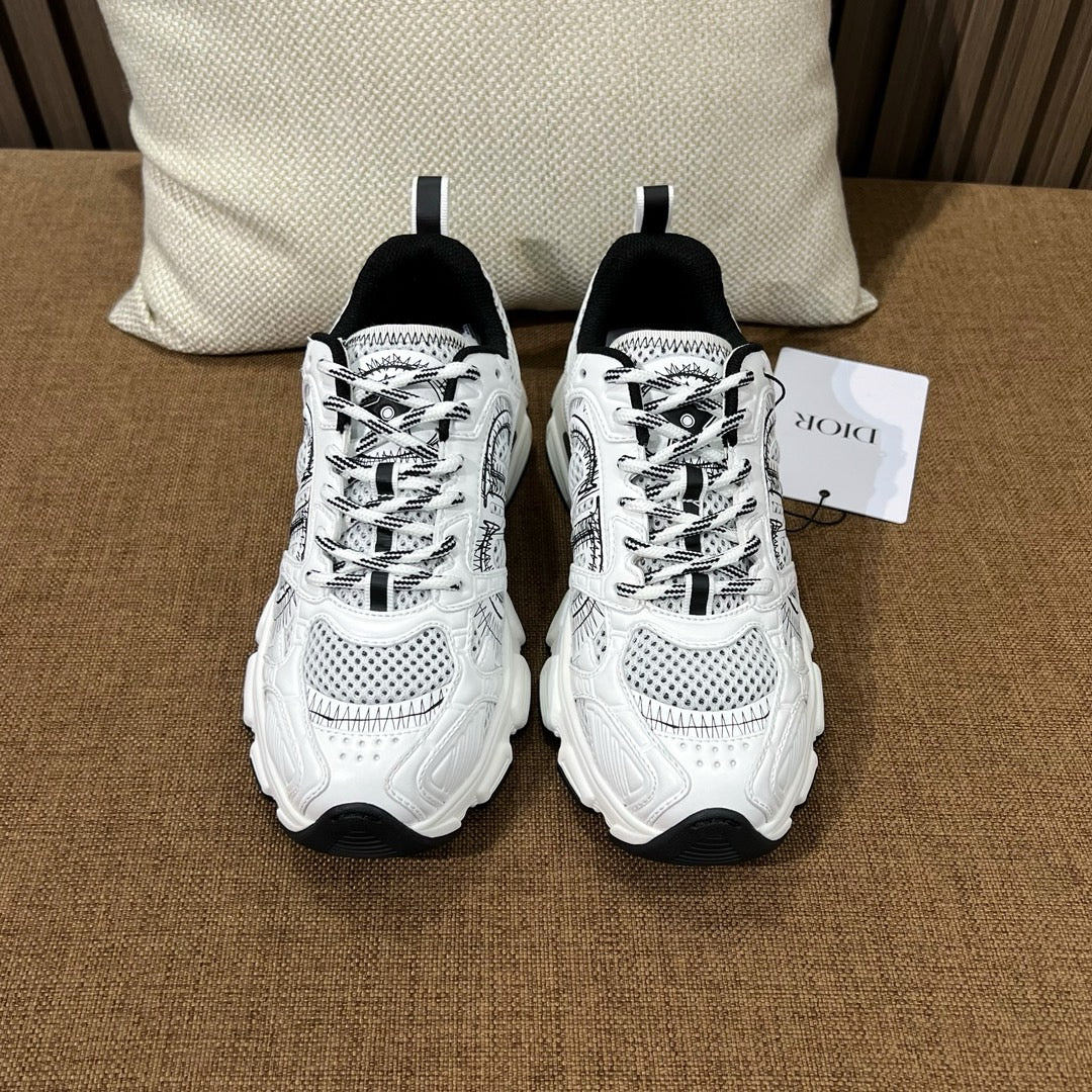 디올 크로노 스니커즈 화이트