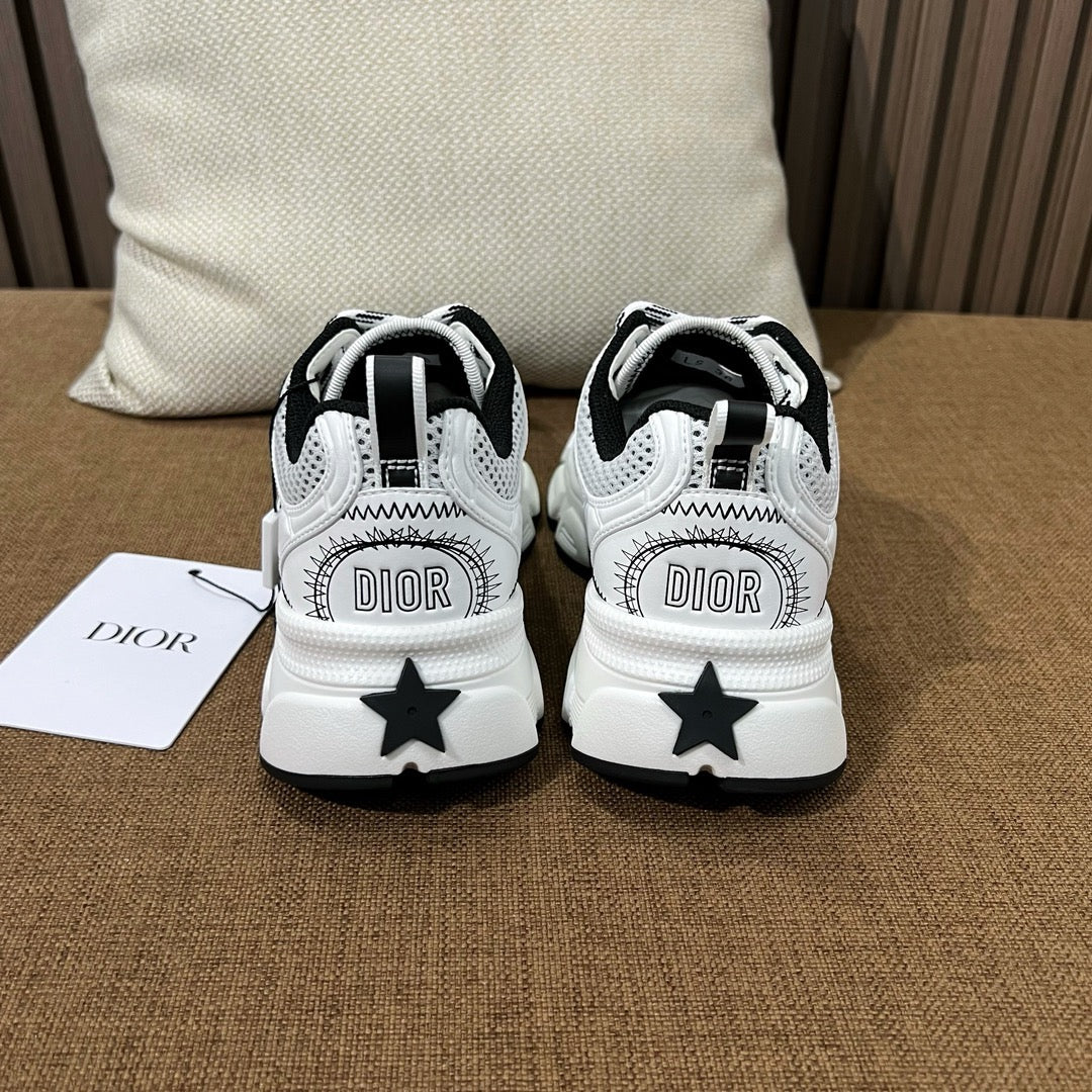 디올 크로노 스니커즈 화이트