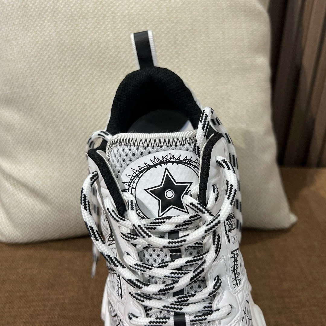 디올 크로노 스니커즈 화이트