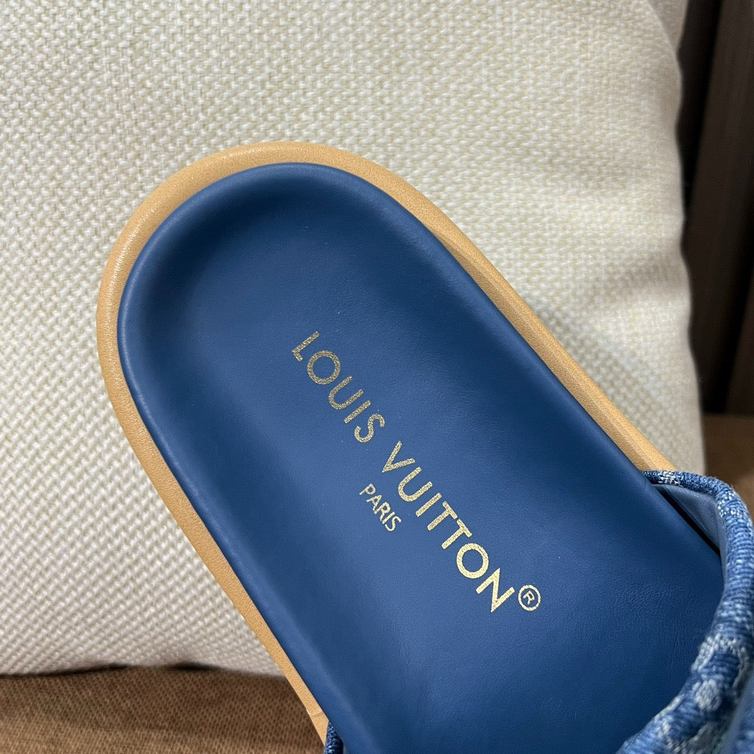 루이비통 풀 필로우 플랫 컴포트 뮬