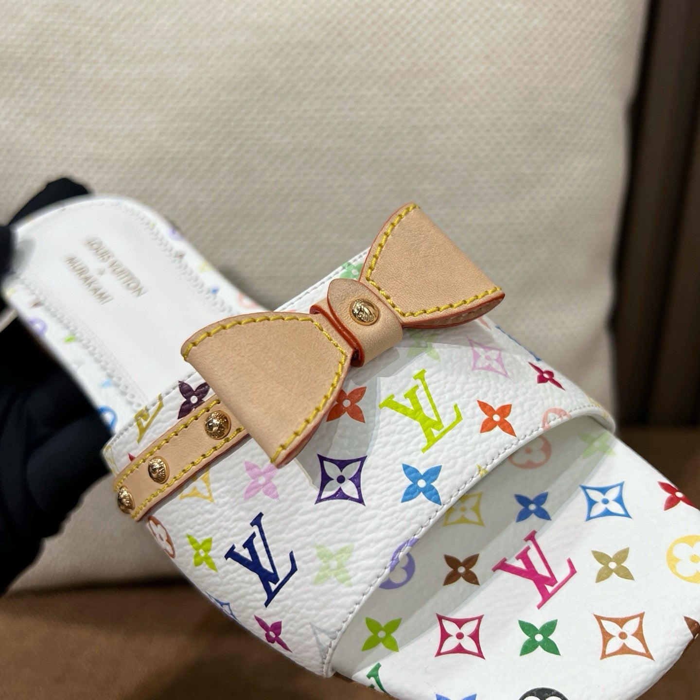 루이비통 X 무라카미 6AM 플랫 뮬