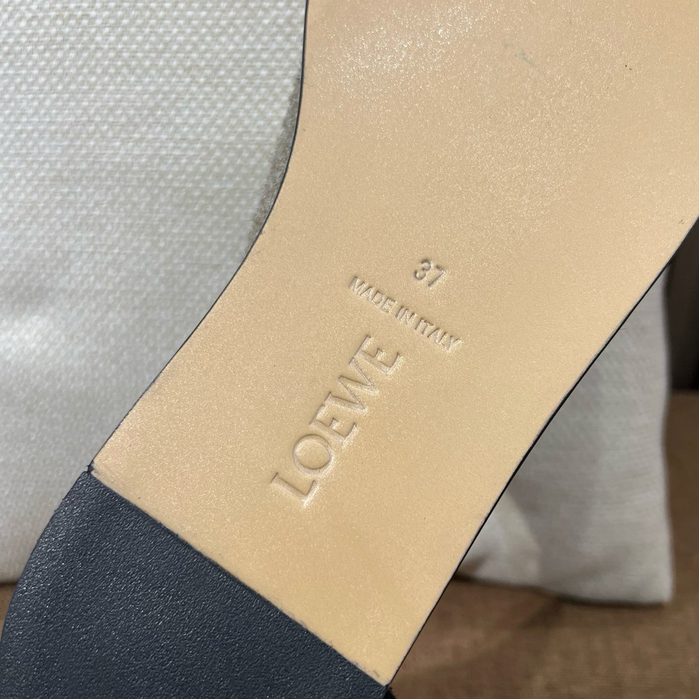 로에베 뮬러 슬라이드