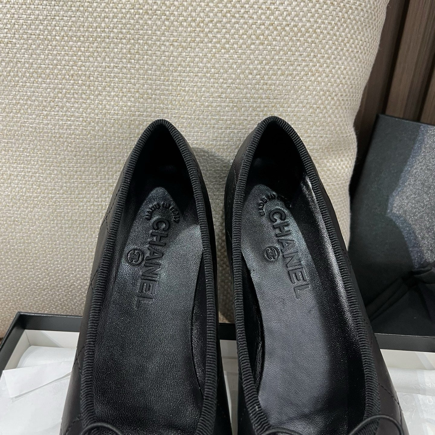 샤넬 깜봉 발레리나 플랫