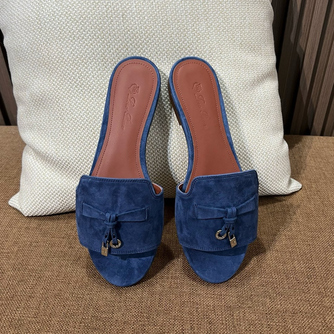 로로피아나 썸머 참스 뮬