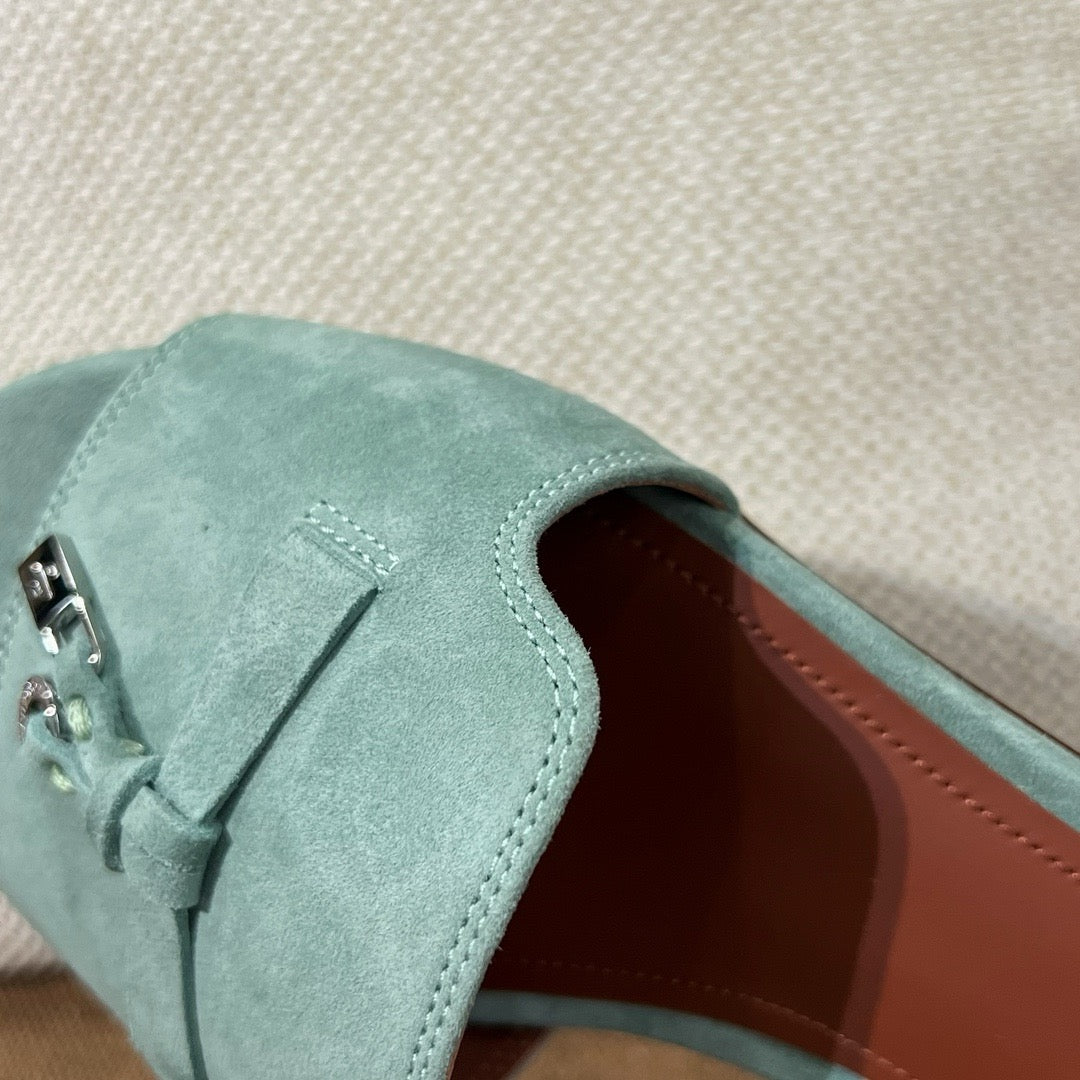 로로피아나 썸머 참스 뮬