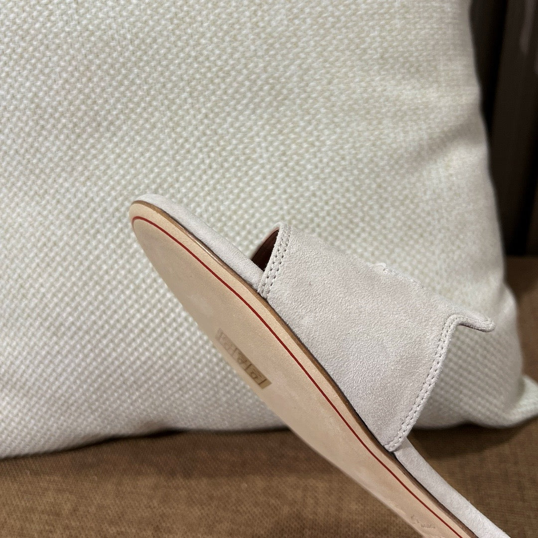 로로피아나 썸머 참스 뮬